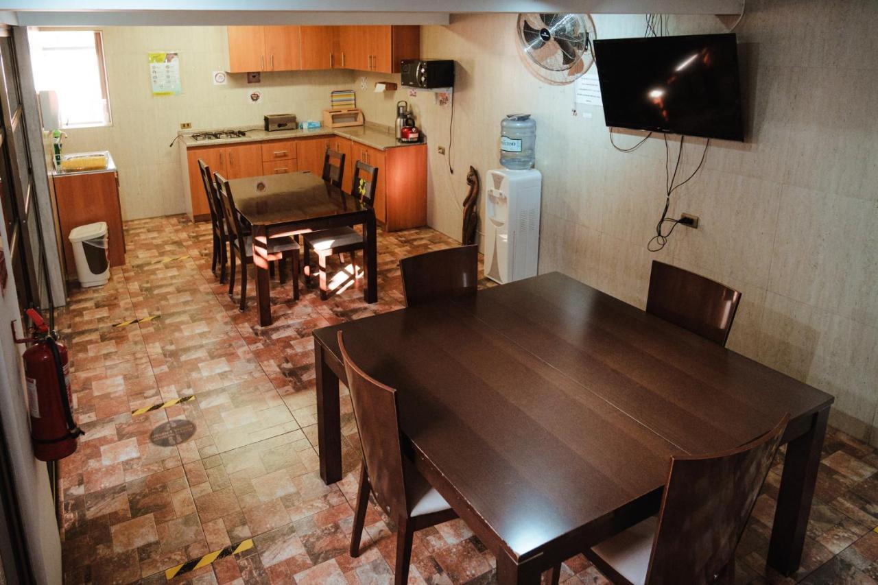 Di Giorgio Hostal Antofagasta Dış mekan fotoğraf